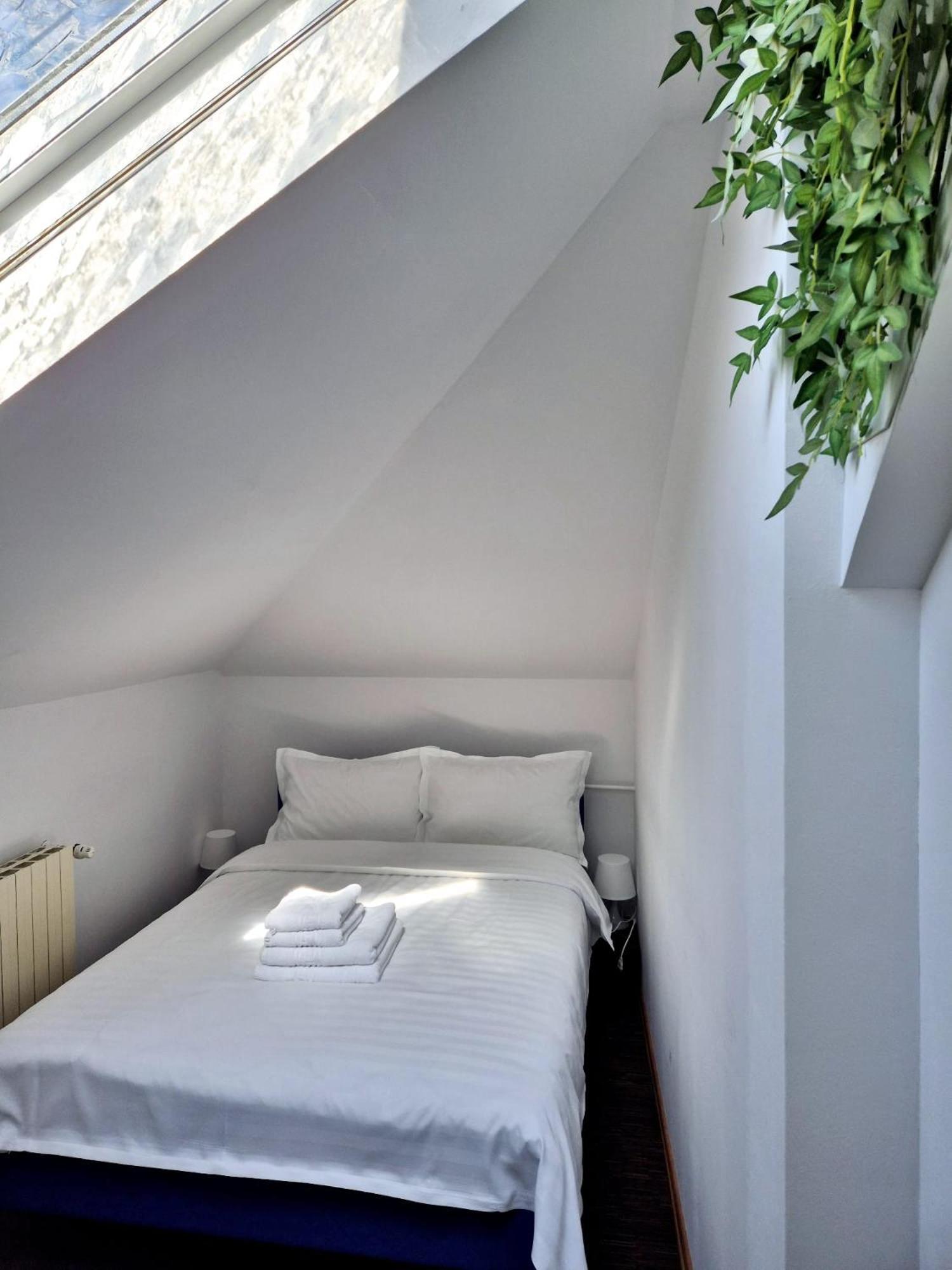 Apartment Boutique Old 6 Bucharest